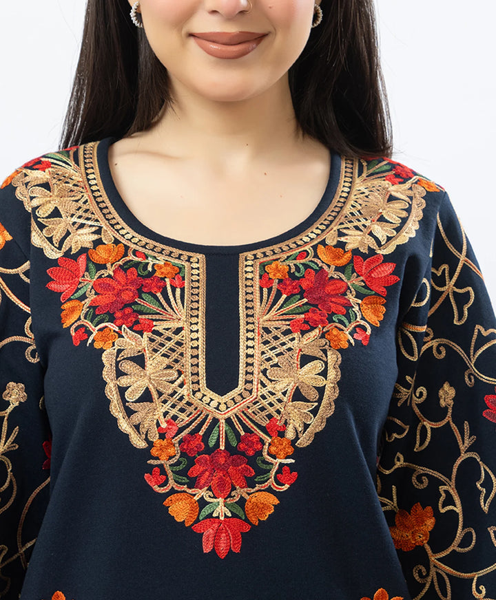 Kashmiri Floral Embroidered Fleece Kurta Set