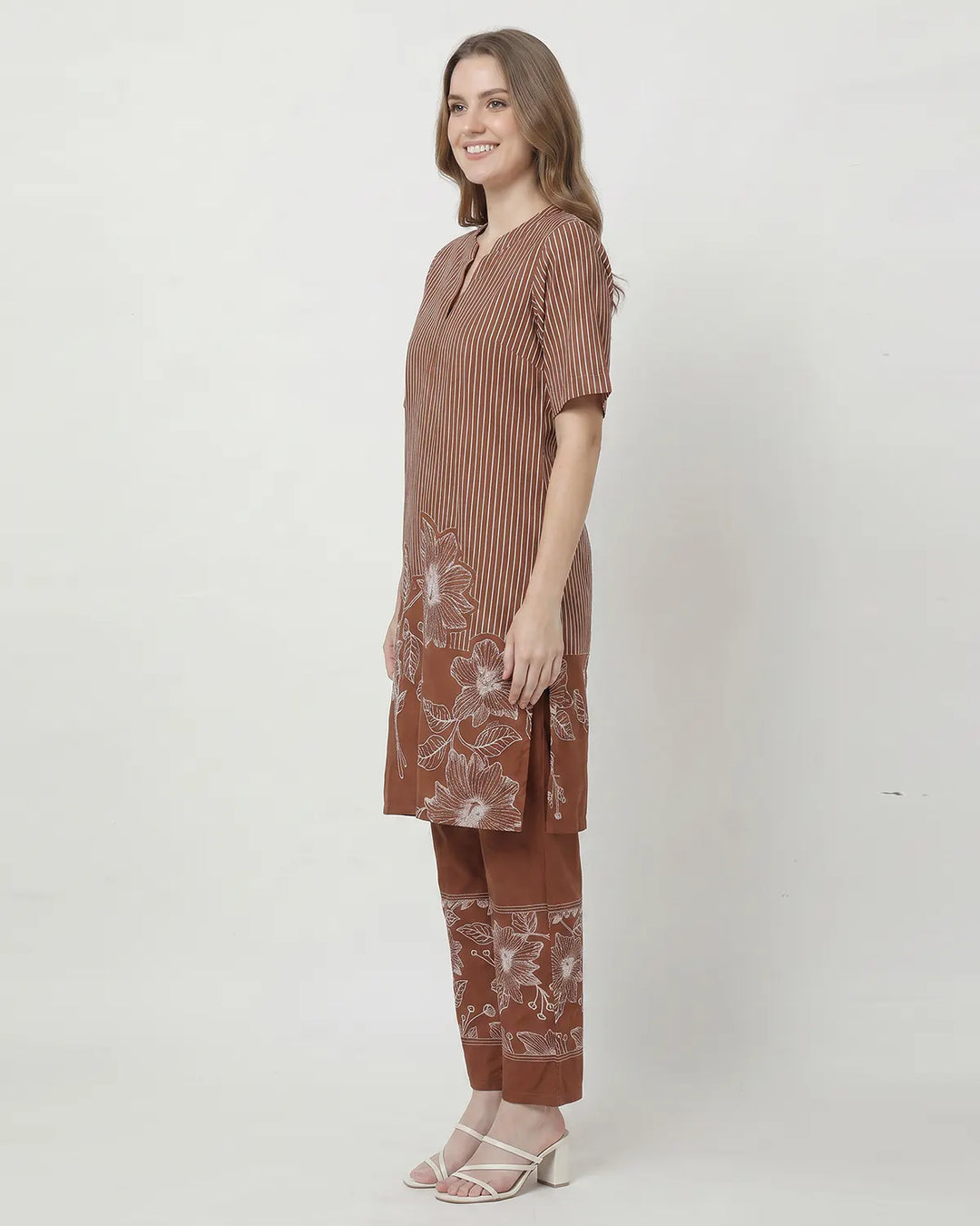 Long Monochrome Bloom Kurta Set