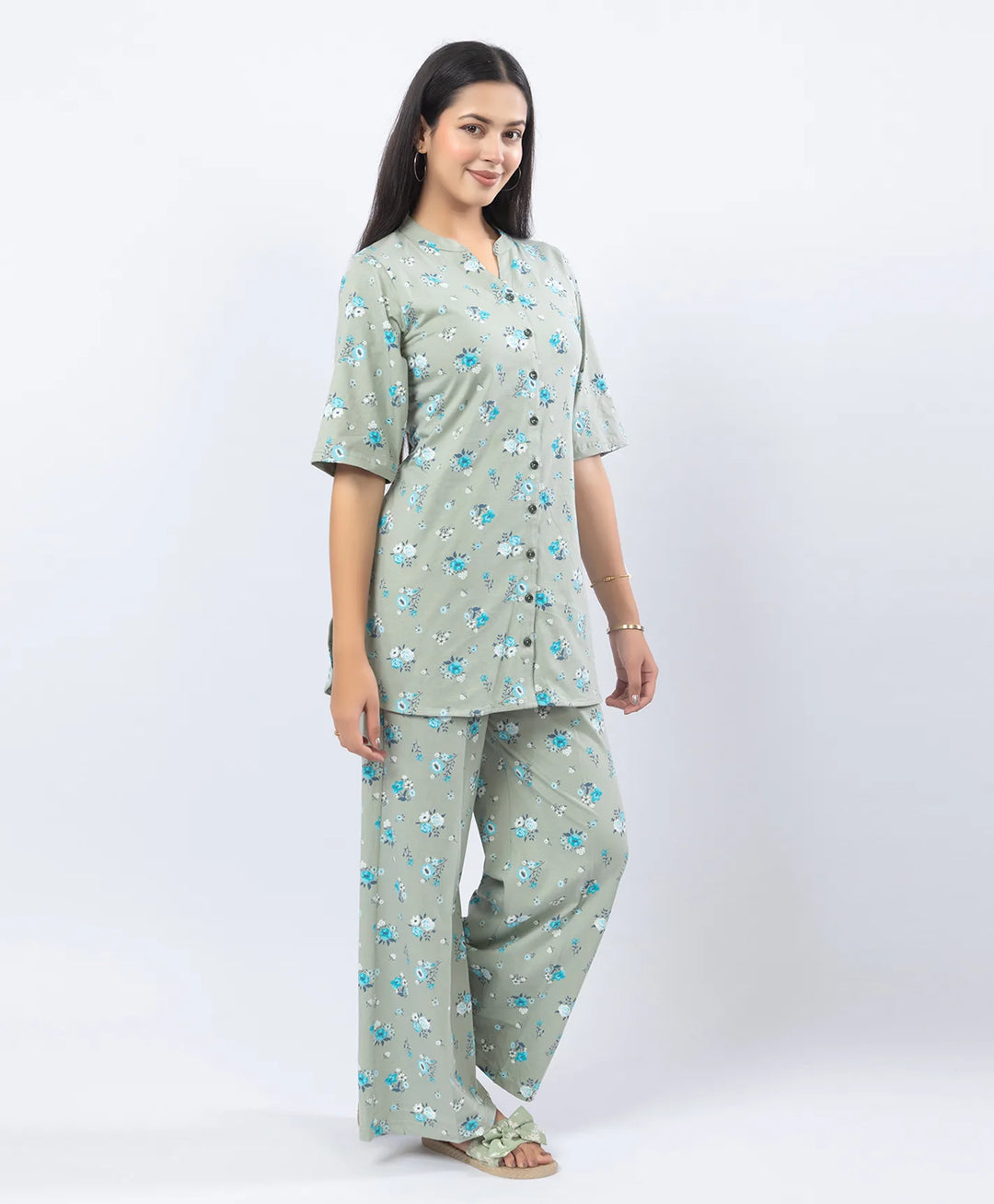 Front-Open Printed Wide-Leg Night Suit