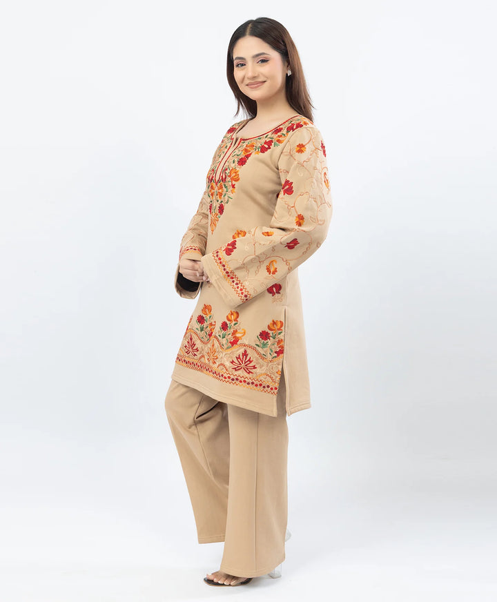 Straight Kurta Set with Kashmiri Embroidery.