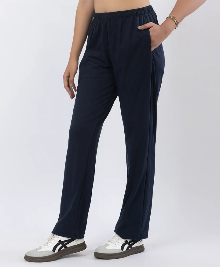 Comfort Essential Straight Fit Lower