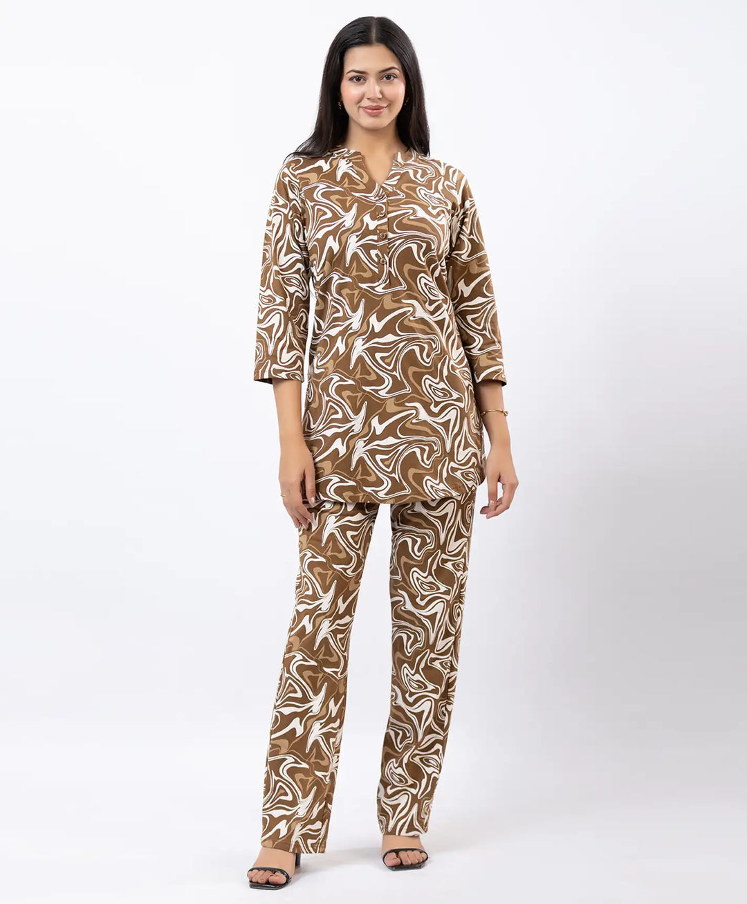 Relaxed Fit Printed Notch Neck Kurta & Straight Pants Set