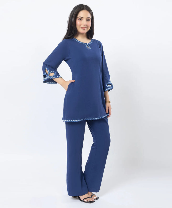 Ethnic Straight Kurta Set with Embroidered Neck and Sleeves