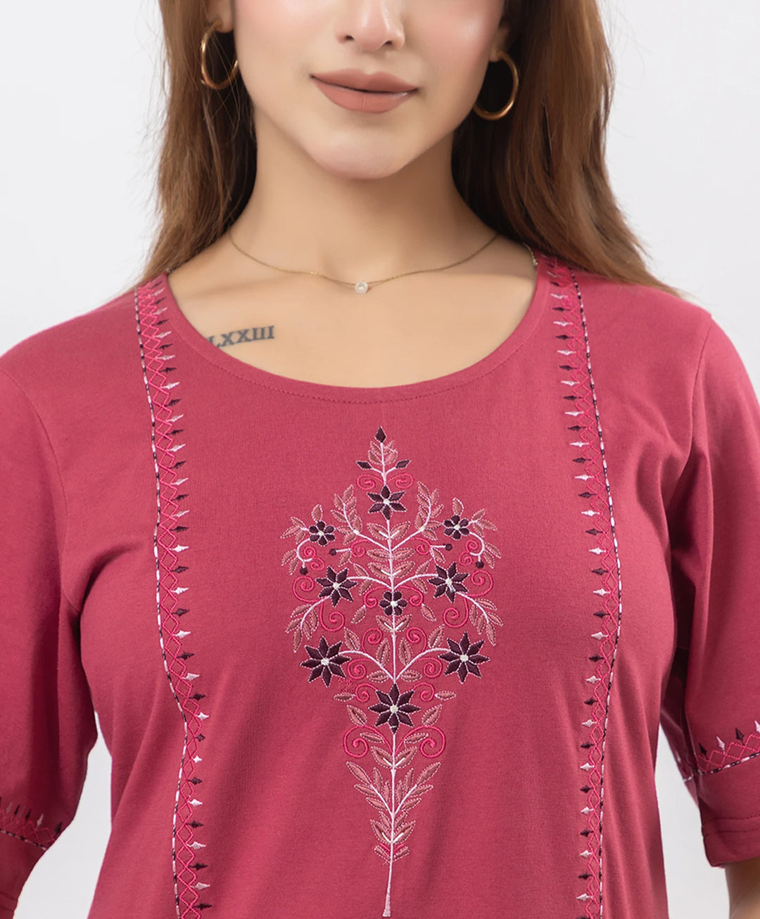 Elegant Ethnic Ensemble Embroidered Kurta Set