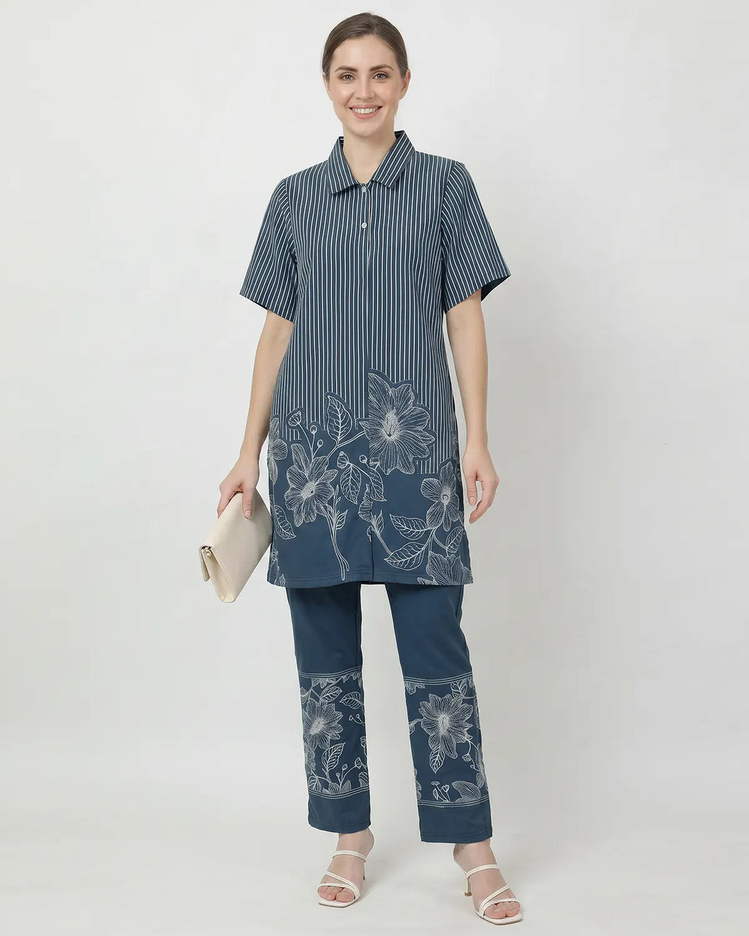 Short Monochrome Bloom Kurta Set