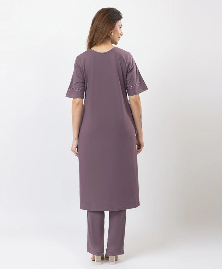 Elegant Ethnic Ensemble Embroidered Kurta Set
