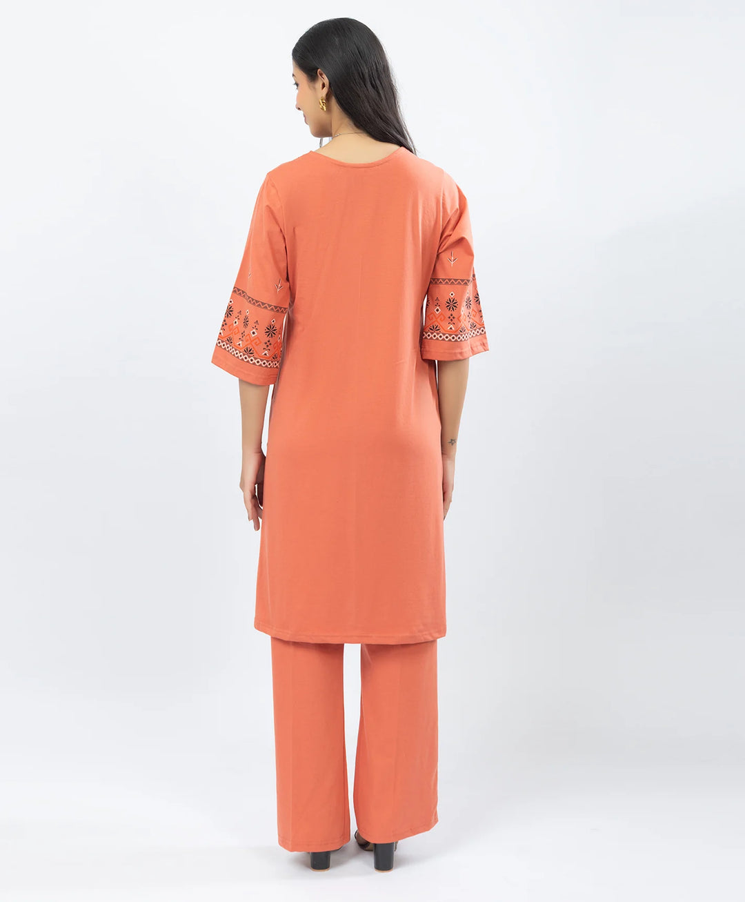 Straight Fit Long Kurta Set with Printed Embroidery Accents