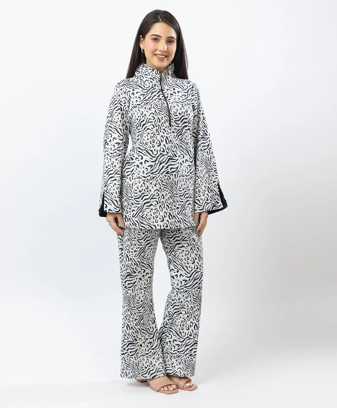 Fashion-Forward Printed Kurta with Stand Collar & Matching Straight Lower.