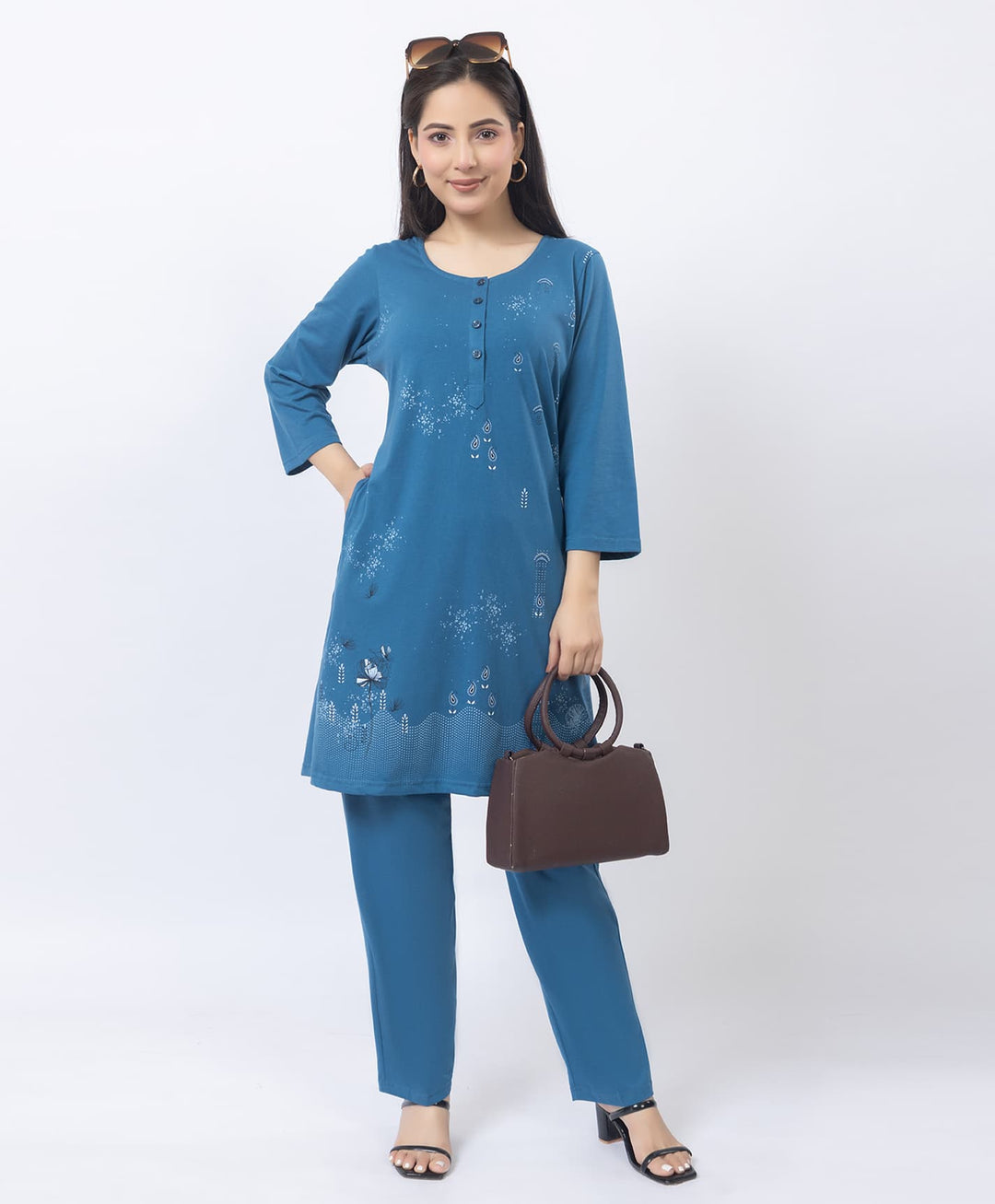Contemporary Printed Kurta Set with Straight Pants