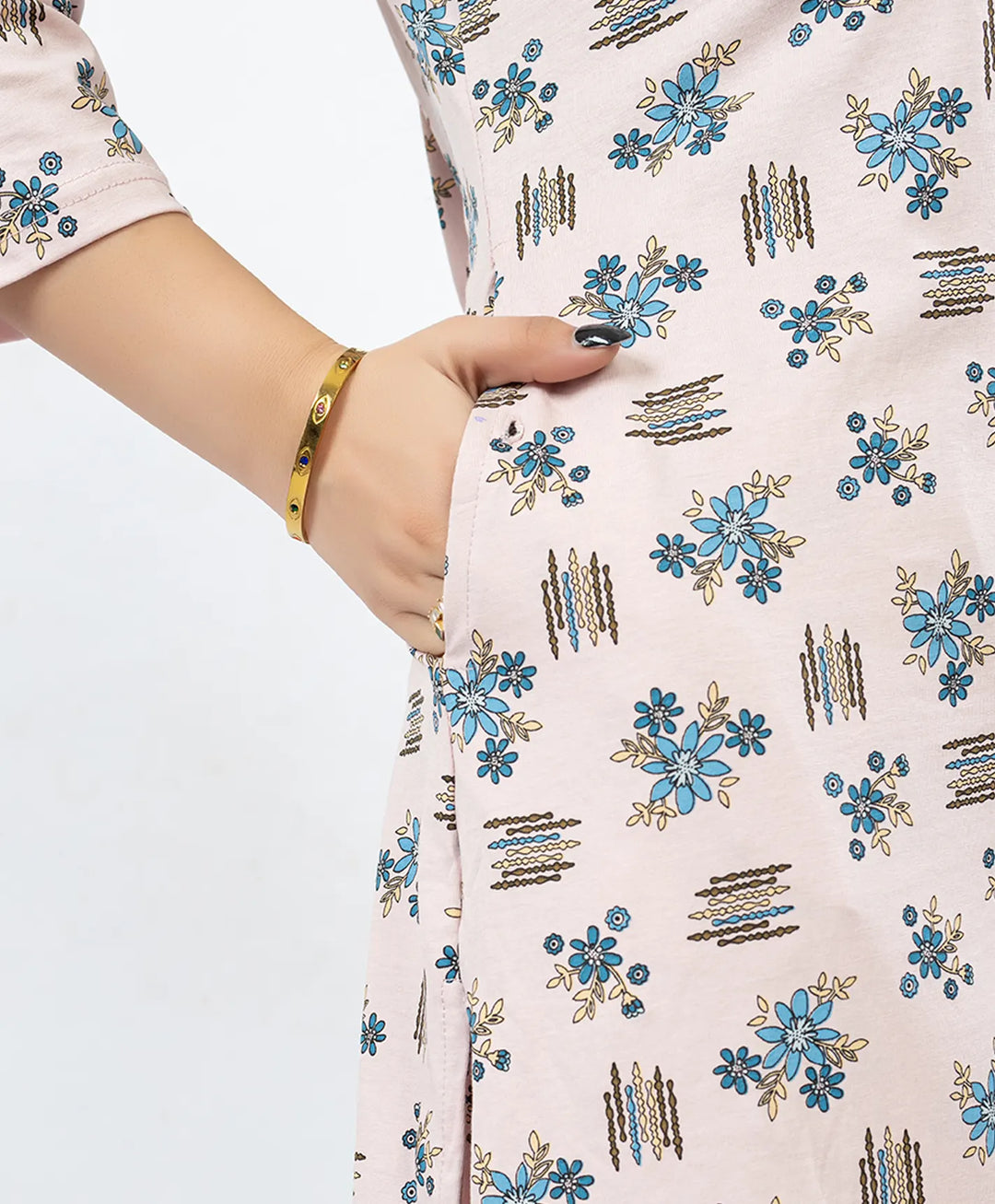 Quarter Sleeve Printed Cotton Kurta with Straight Pant Set