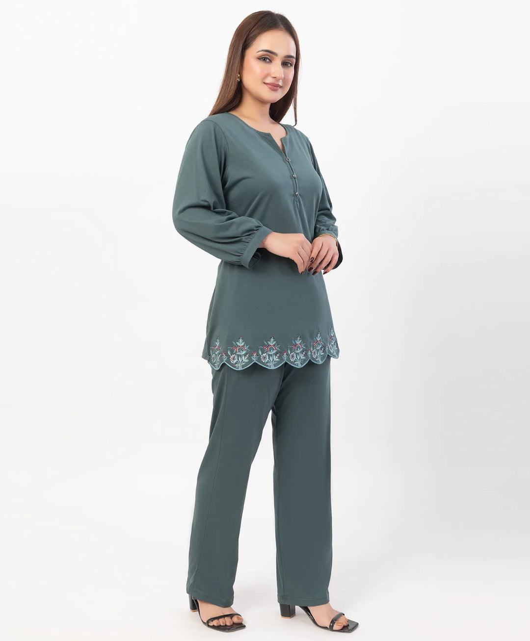 Floral Cut Work Hem Kurta Set with fitted Cuffed Sleeves