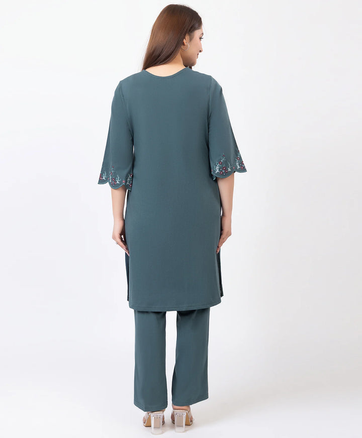 Classic Everyday Kurta Set with Embroidered Finish