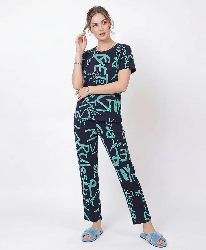 Easy Fit Down Shoulder Night Suit