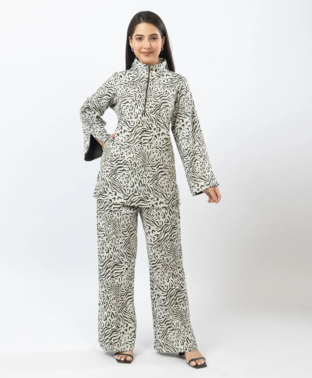 Fashion-Forward Printed Kurta with Stand Collar & Matching Straight Lower.