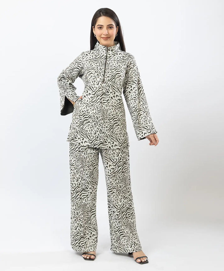 Fashion-Forward Printed Kurta with Stand Collar & Matching Straight Lower.