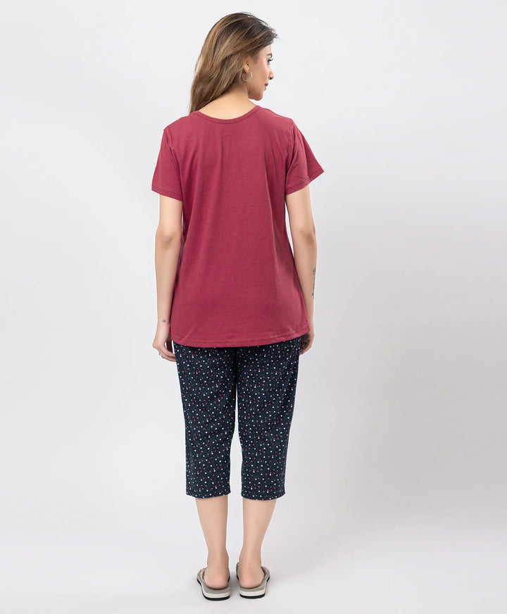 Minimal Charm Capri Lounge Set
