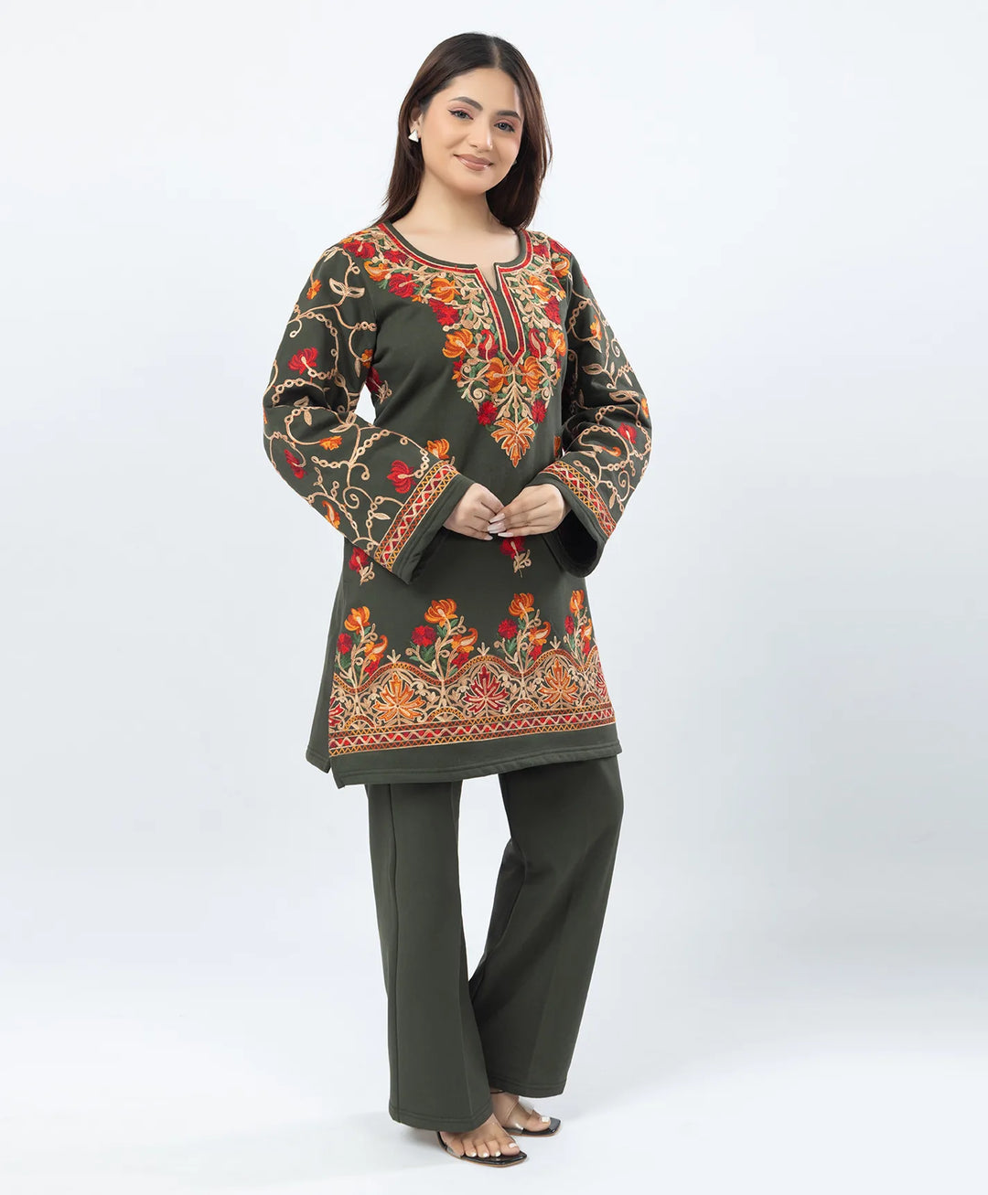 Straight Kurta Set with Kashmiri Embroidery.