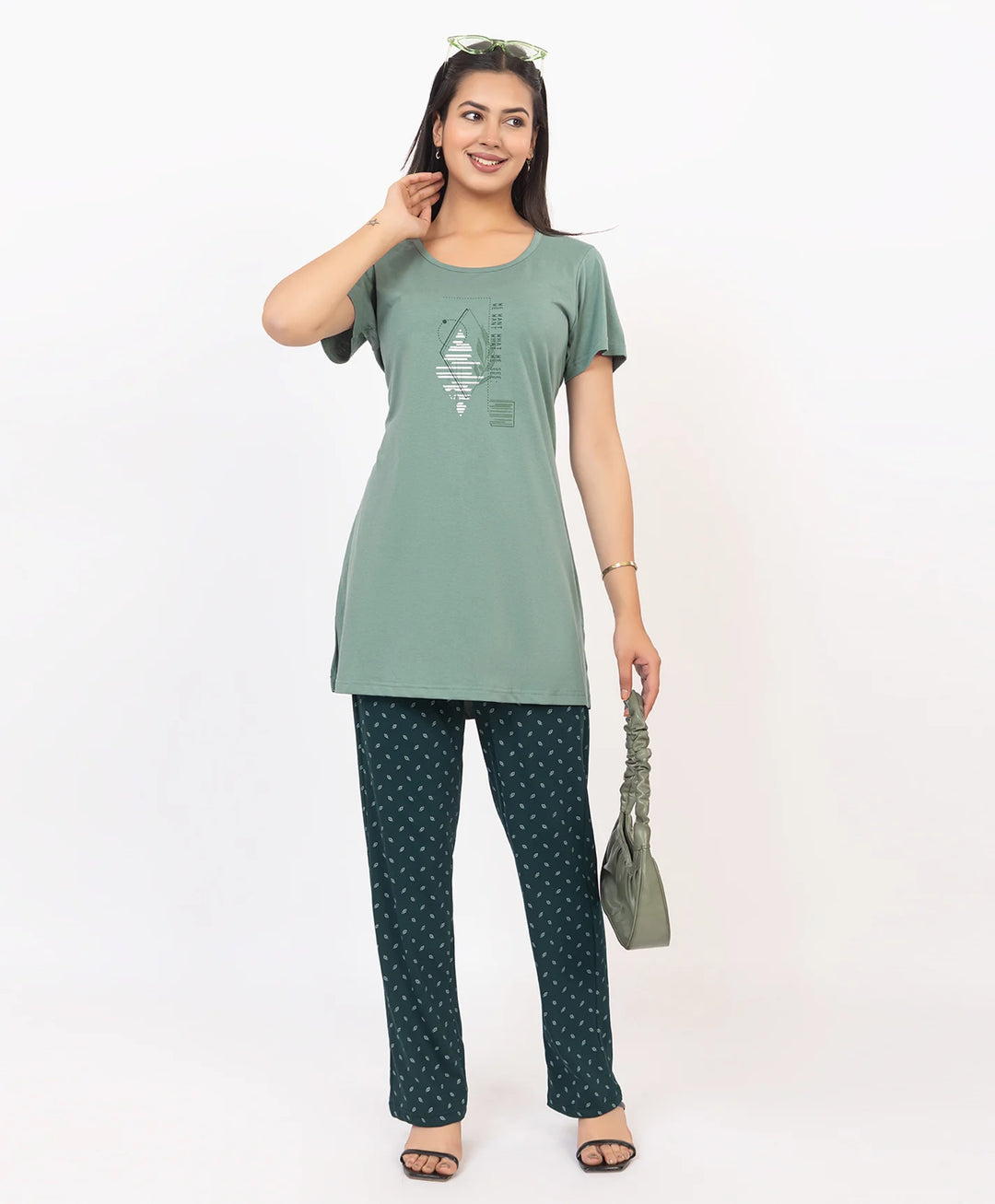 Graphic Print Nightsuit