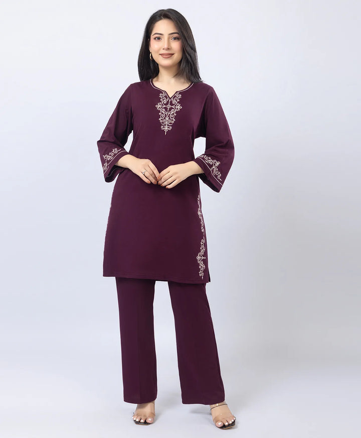 Embroidered V-Slit Straight Kurta Set