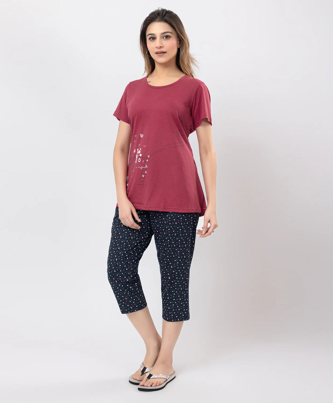 Minimal Charm Capri Lounge Set