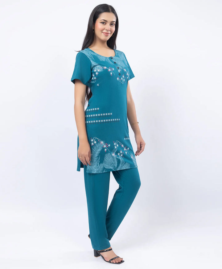 Printed Straight Kurta with Round Neck & Straight Pants Set