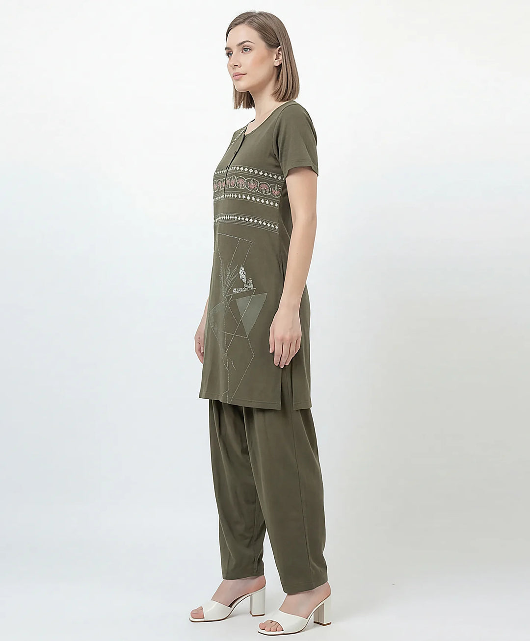 Minimal Style Kurta Salwar Set