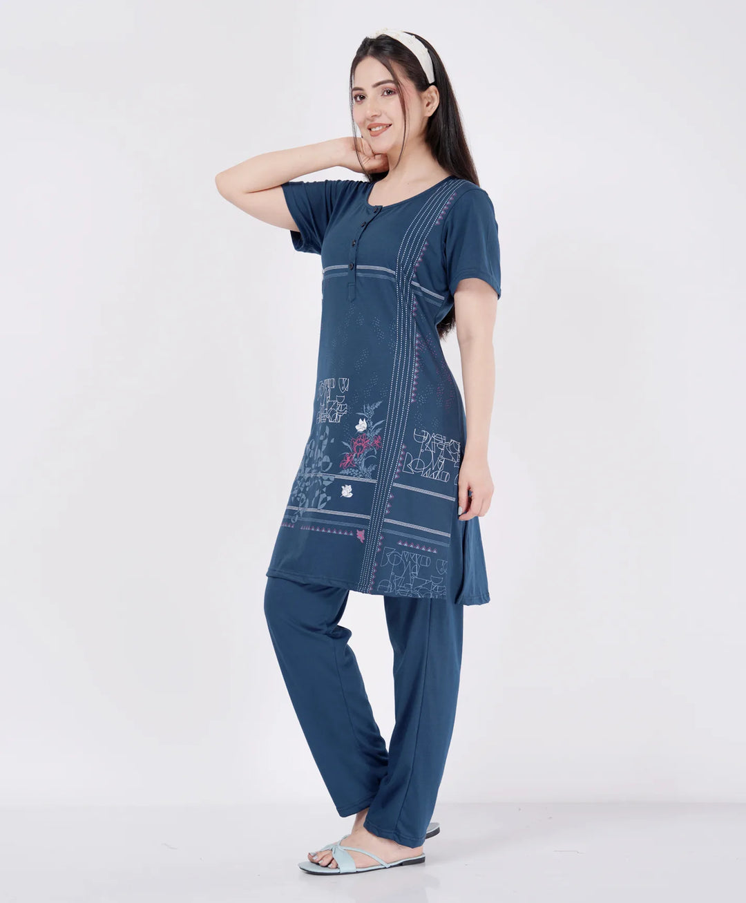 Stylish kurta lower set