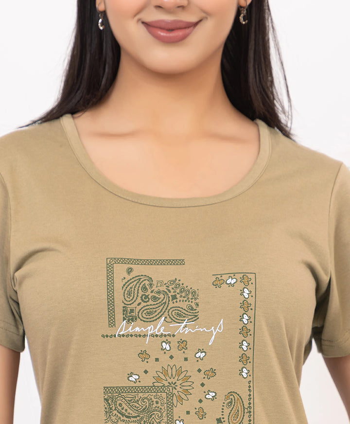 Graphic Print Nightsuit