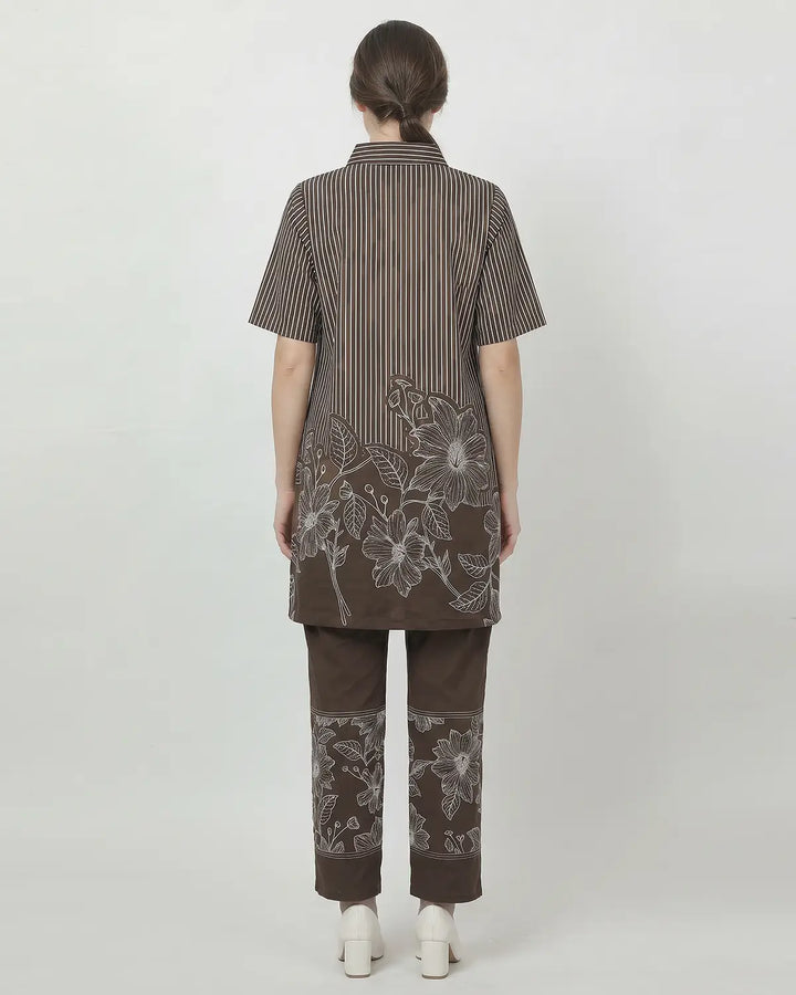 Short Monochrome Bloom Kurta Set