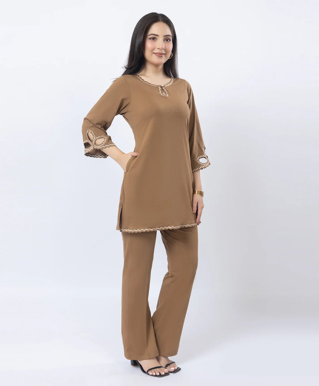 Ethnic Straight Kurta Set with Embroidered Neck and Sleeves